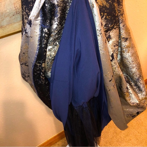 Sz 2 Kay Unger Carina Tea Length Formal Dress Navy Blue, Silver & Gold Metallic - Picture 13 of 16